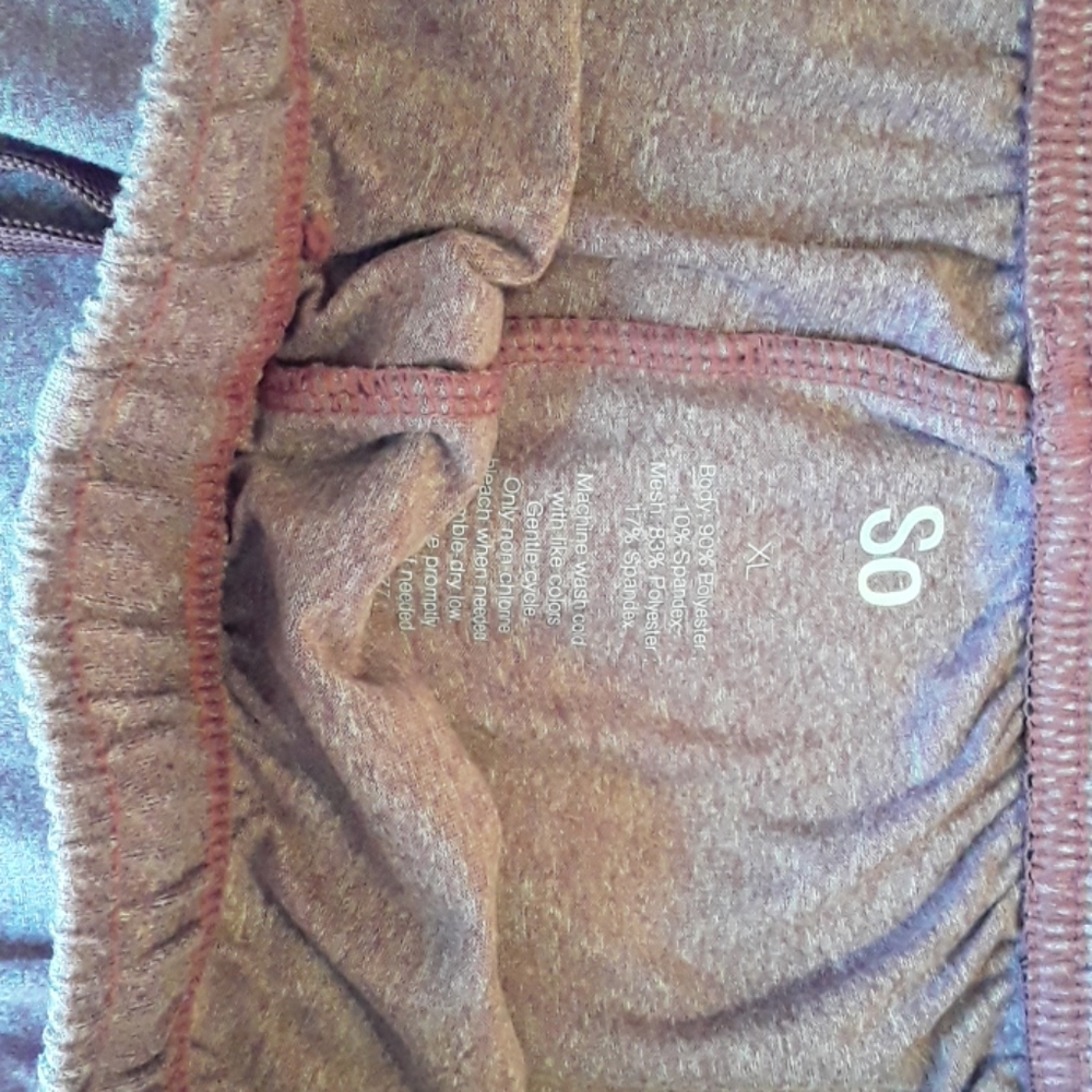 Shorts - Picture 2 of 4